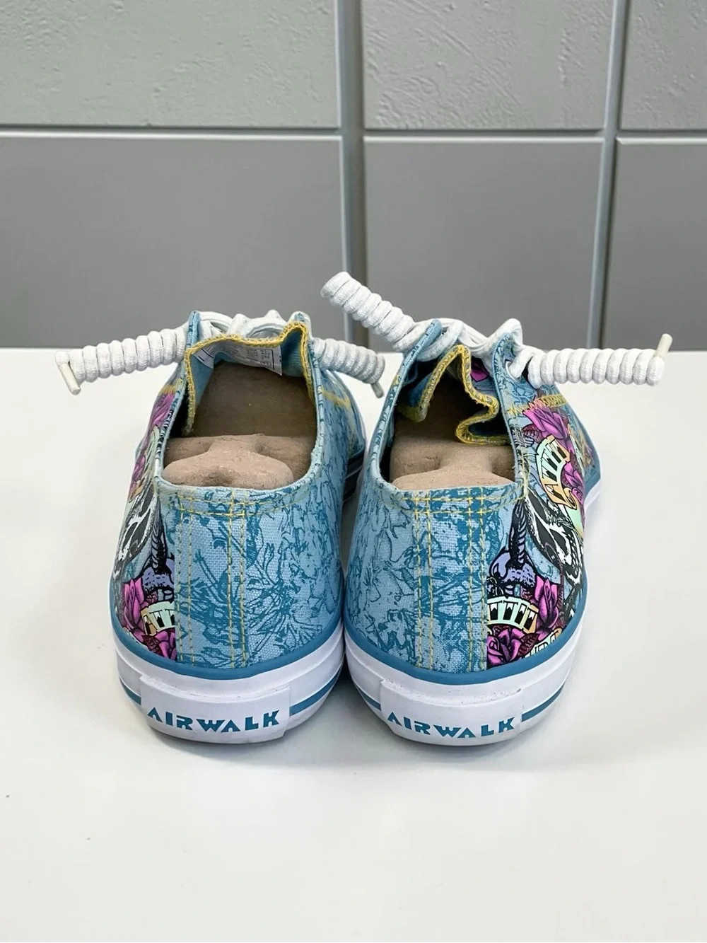 AirWalk Tattoo-Inspired Attitude Graphic Low-Top Sneakers, Size 8.5
